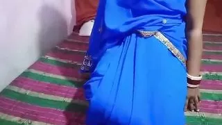 Indian housewife ke saath Kiya romance