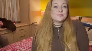 Made the Waiter Fuck Me and Cum Inside My Pussy