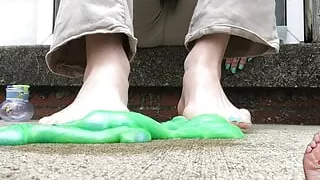 Easter Foot Slime smash and play