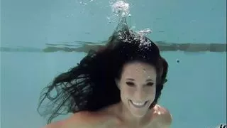 Fit Brunette MILF Sofie Marie Banged While In Pool Outdoors