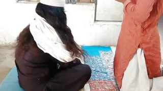 Indian jali baba ki Gand mari aur lun choswaya bahot Maza Aya aur khoob choda tezz choda aur oski Gand phar di bahot Maza Aya
