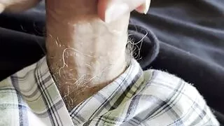 Friday's full length jerk off video wearing sweats and boxer shorts!