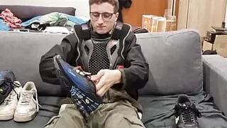 Have fun in clothes with shoes