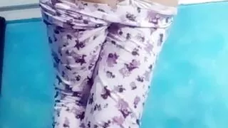 Batniya t7ok sawathaa w tahdaaar