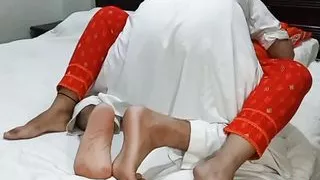 Indian girl has in the bedroom sex