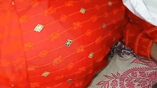 Sardi me Mosi ke sath bed share kiya to mosi ki moti gand ko chata aur choda