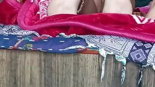 Bhabi ke cut ka maja  mela mauja cut ka paini nakila Or cut per mall gerya