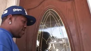 Milf with red hair handling his BBC with her tight holes