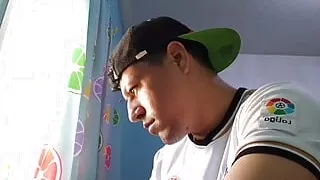 I'm alone in my apartment and I'm so horny that I masturbate with the first thing that comes to mind