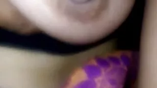 INDIAN GIRL GOT GOOD BOOBS PRESSING & KISSING BY HIS FUCK BUDDY (IF ANY FEMALE WANTS SEX IN DELHI MESSAGE ME ON TELEGRAM-SHY810)