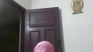 Indian Housewife Bedroom Finger Massage