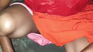 Bhabhi ko pesab karwa ke chudai Kiya