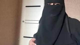 Syrian girl in hijab in pink panties shows her holes