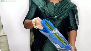 Komal got a huge discount on getting her dress stitched near her trailer.