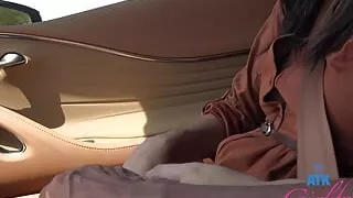 Naughty girl on date gets her pretty pussy rubbed in the car, until she squirts POV