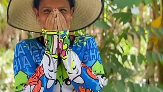 peasant girl sucking cock in exchange for a phone