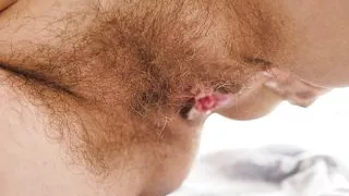 Amazing hairy pussy milf peeing