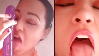 Saturno Squirt, the sexiest Latin babe starts to seduce her boyfriend on video calls but his friends see her and she loves that