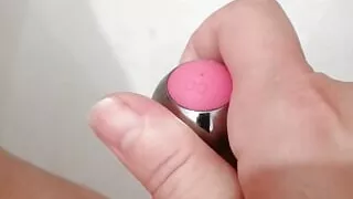 Mature MILF Kitty Queen in the bath with her vibrator - Homemade real BBW PAWG masturbation to real orgasm