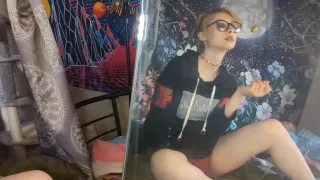 Bunni Sucks On Glass Dildo