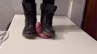 Hard Style Bootjob