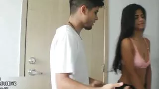 My girlfriend is happy having my cock in her mouth! - Porn in Spanish