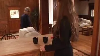 Bored housewife gets drilled by handyman and tastes worker's yoghurt