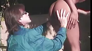 Randy slut gets her pussy fucked in the backyard then gets her face creamed