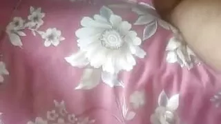 Sexy wife enjoy hot body