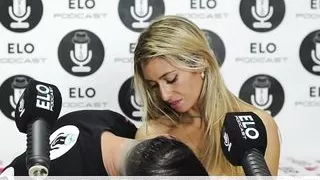 Elo Podcast Sucks Avril Pilot's Tits In The Spicy Room