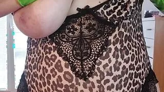 Blow job in work gloves