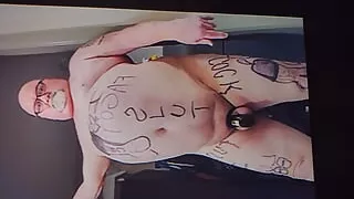 Sissybilly has a surprise