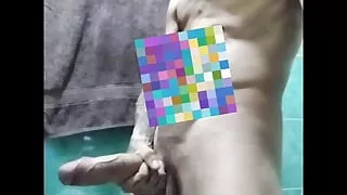 She make cum alot in jwr face