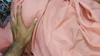 Desi big boobs wale punjabi wife ko choda - Indian desi wife ko uska husband ne ghodi bana kar tapa tap pela