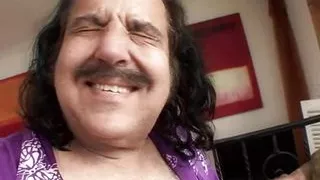 Teen fucks dirty oldie in hardcore sex scene