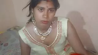 Stepsister shares Bed with Big Bro and gets her Pussy and Ass Fucked with (Hindi Audio)