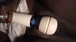 Black Milf Vibrates Her Vagina