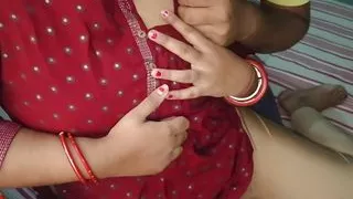Best Indian Village Bhabhi Hot Sexy Fucked with Husband