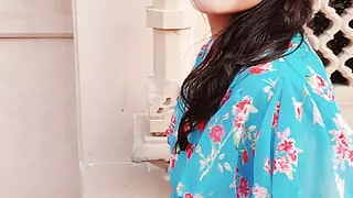 Desi chudai wife puja
