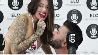 Sara Blonde Sucks The Lollipop In The Spicy Room