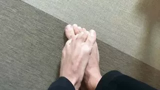 Lick my feets