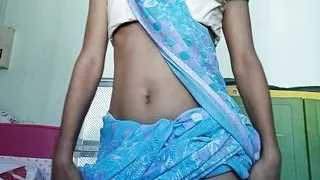 College girl in saree very hot