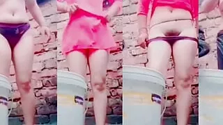 hot Punjabi sexy bath teenage girl