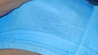 Young dick running and shows without falling getting small