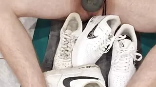 Teen jerks off on his Nike shoes