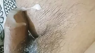 Boy masturbating land shake son fired sexy porn videohastamaithun karata hua ladaka laind hila ke bete ko nikaal seksee porn vee