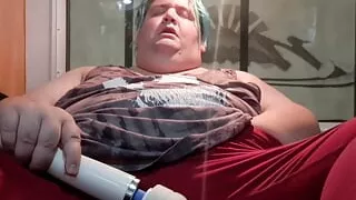 Crossdressing and Cummings in gym clothes