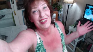 1006 Smoking A Cigarette And Showing Off My Ass And Curves