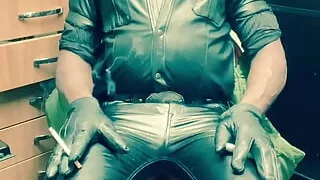 British Sex, Dad, Leather, Muscle, Old, Smoking