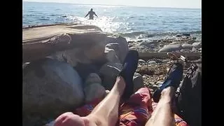 johnholmesjunior caught shooting massive cum load at white rock nude beach with strangers watching